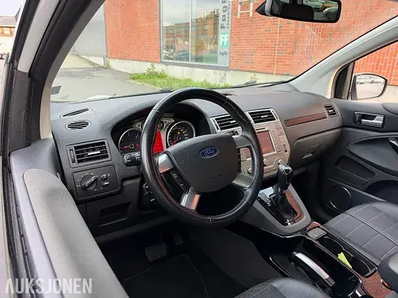 Ford Kuga 2012 photo 5