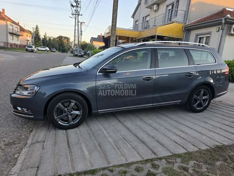 Volkswagen Passat 2011 photo 5