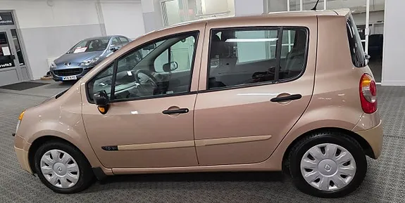 Renault Modus 2006 photo 3