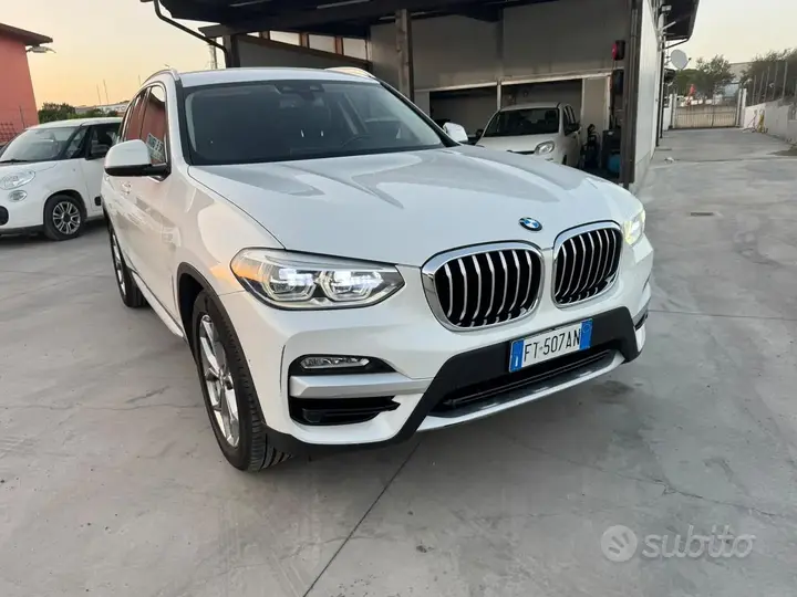 BMW X3 2019 photo 2