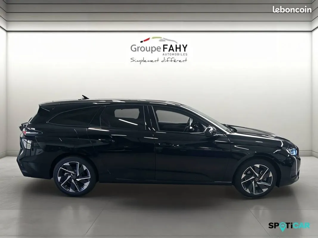 Peugeot 308 2025 photo 3