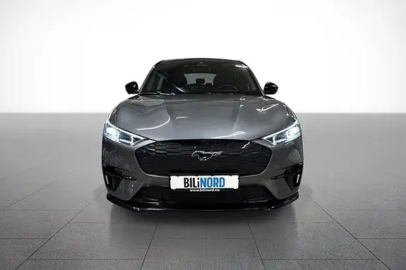 Ford Mustang Mach-E 2023 photo 2