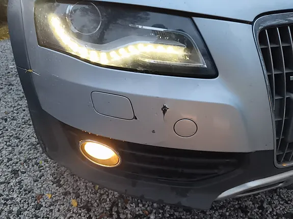 Audi A4 Allroad 2011 photo 4
