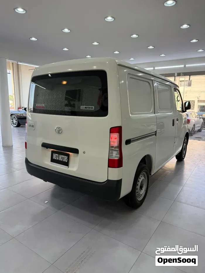 Toyota Liteace 2023 photo 2