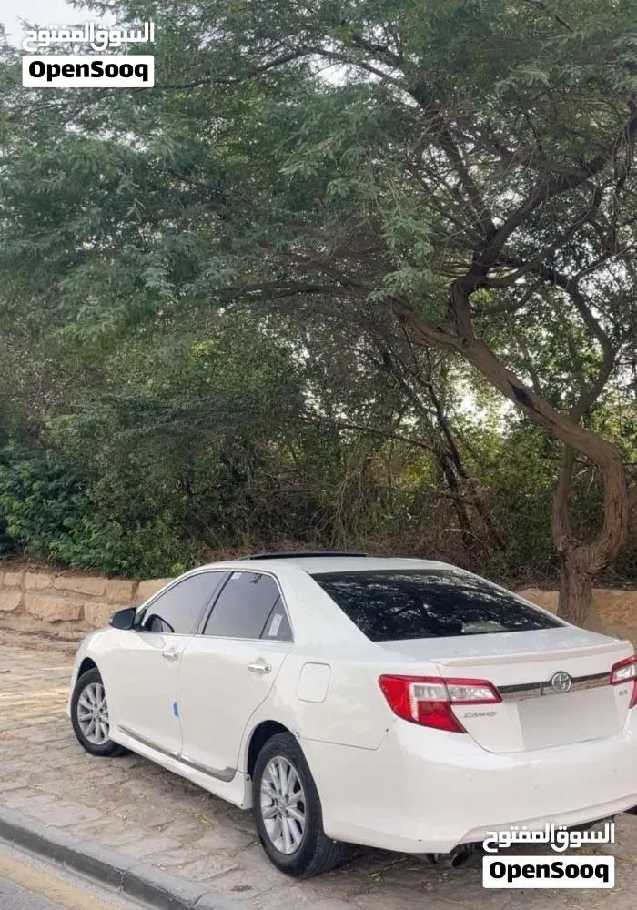 Toyota Camry 2014 photo 3