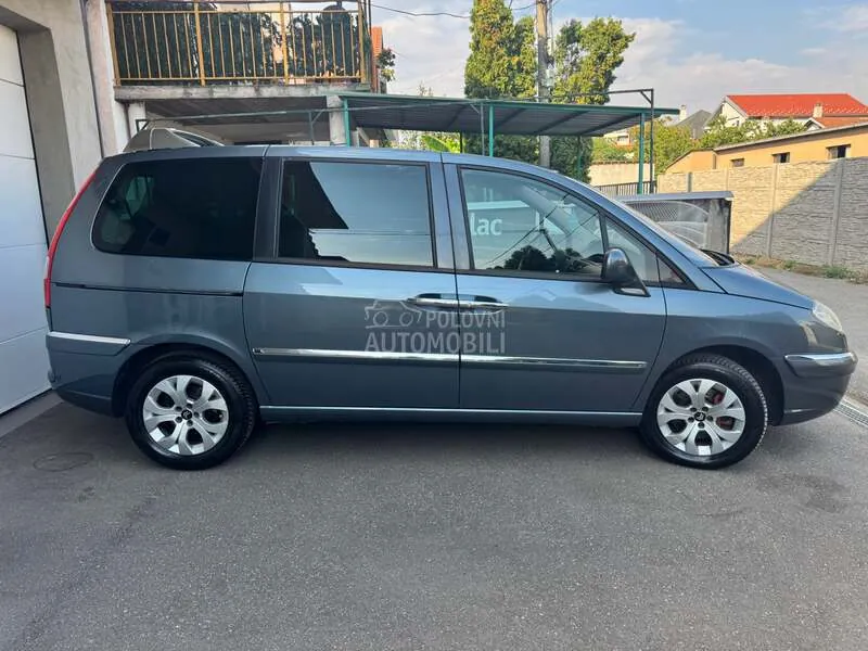 Citroen C8