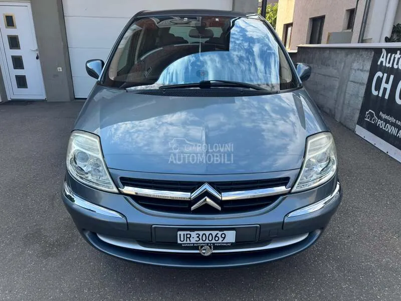Citroen C8 2012 photo 3