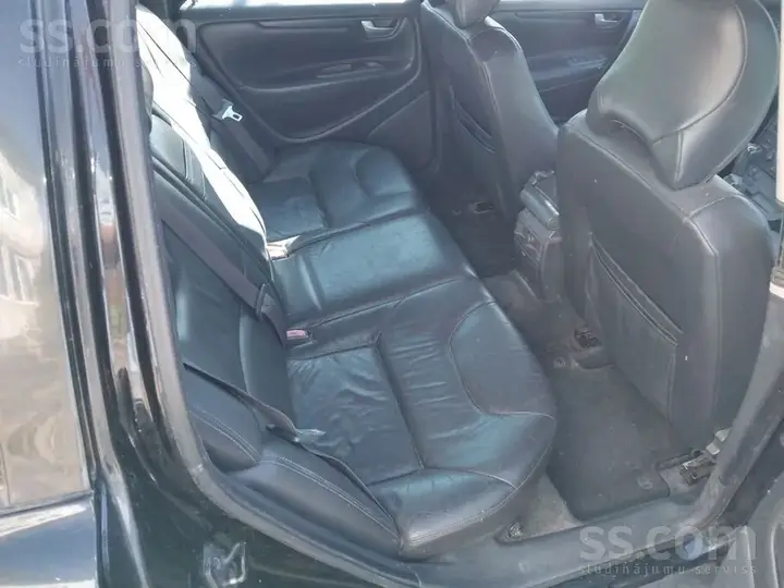 Volvo V70 2000 photo 3