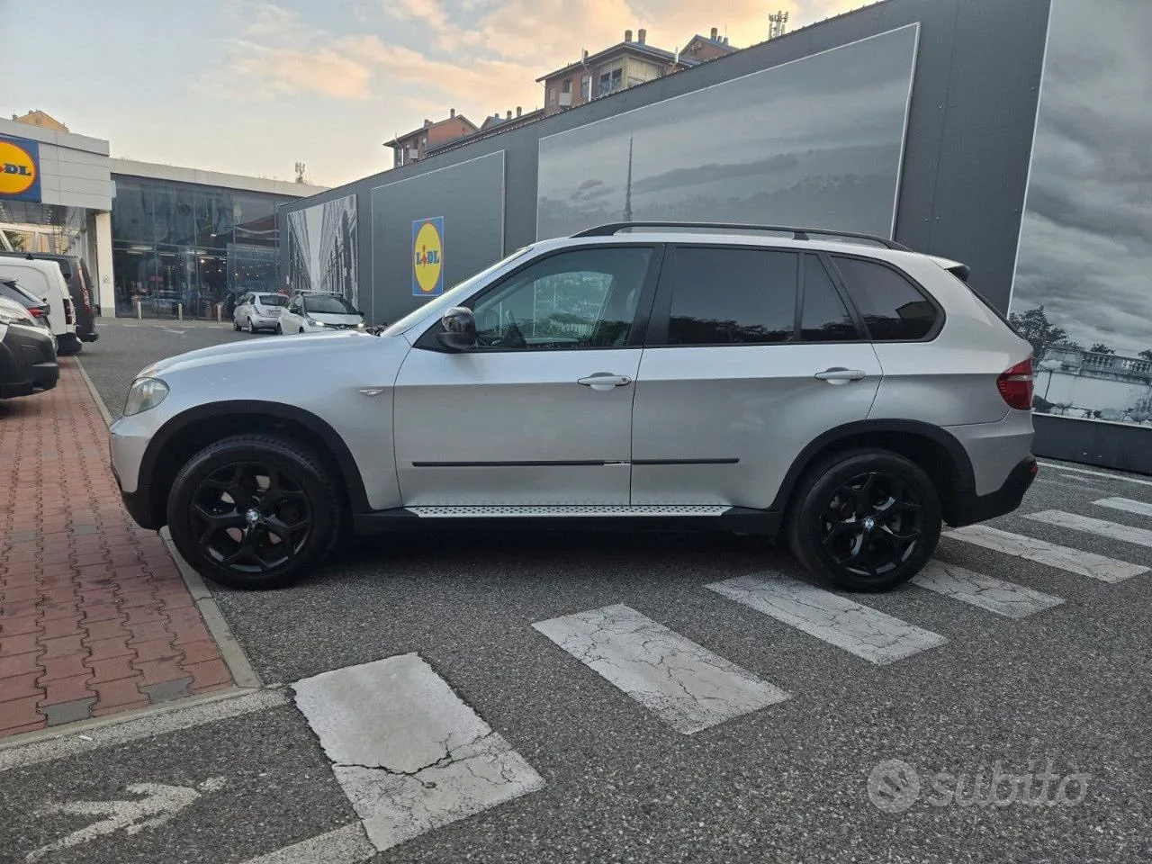 BMW X5 2009 photo 4