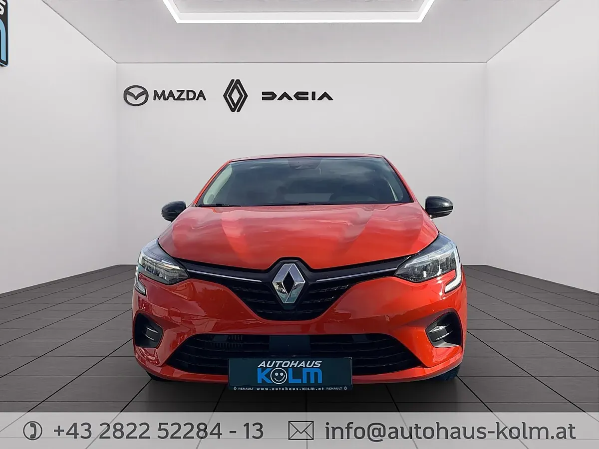 Renault Clio 2021 photo 2