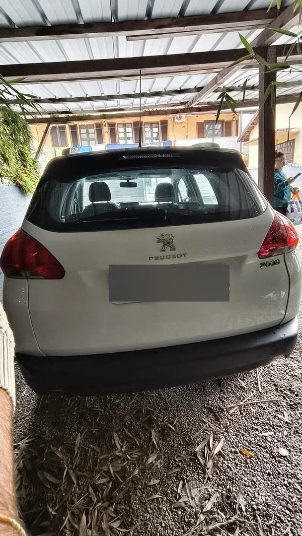Peugeot 2008 2014 photo 2