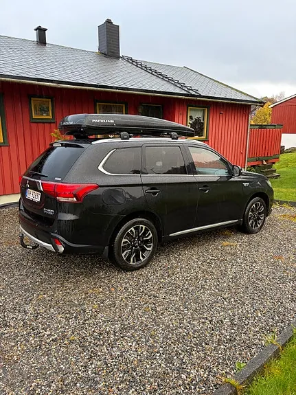 Mitsubishi Outlander 2018 photo 4