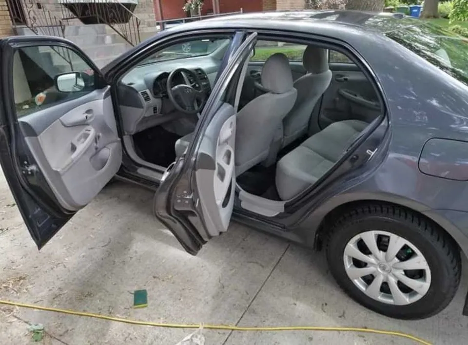 Toyota Corolla 2010 photo 3