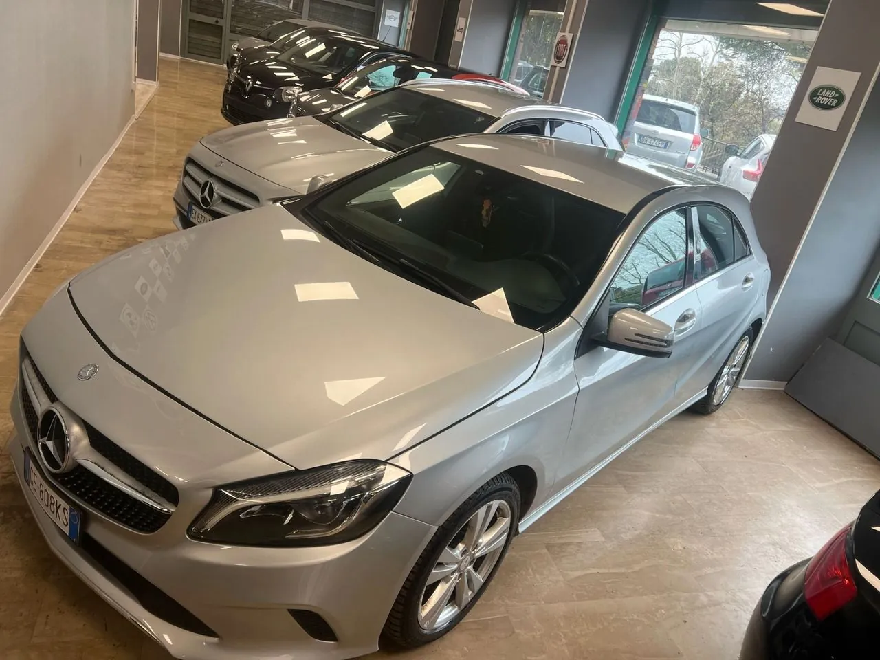 Mercedes-Benz A180 2016 photo 2
