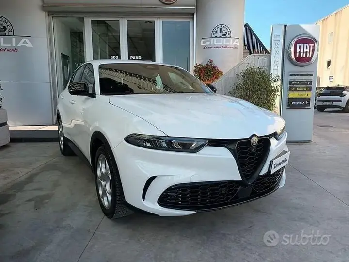 Alfa Romeo Tonale 2023 photo 2