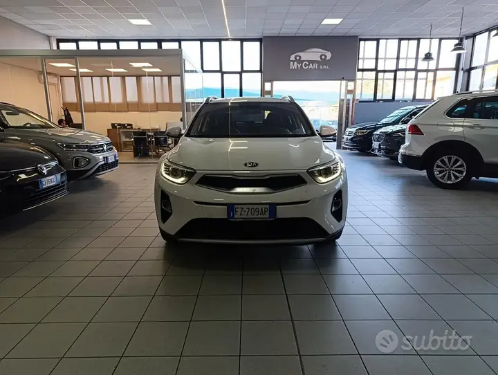 Kia Stonic 2020 photo 2
