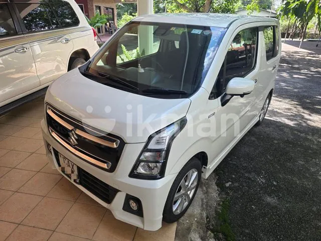 Suzuki Wagon R Stingray 2017 photo 2