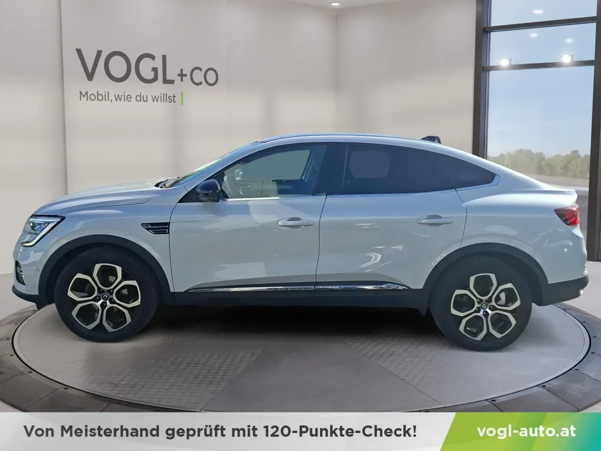 Renault Arkana 2023 photo 2