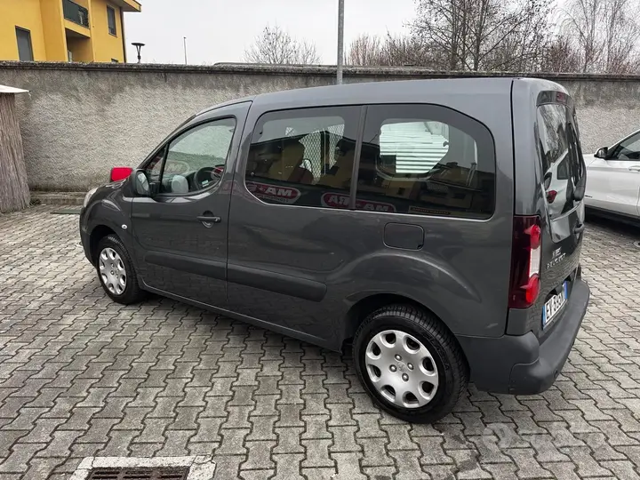Peugeot Partner 2014 photo 3