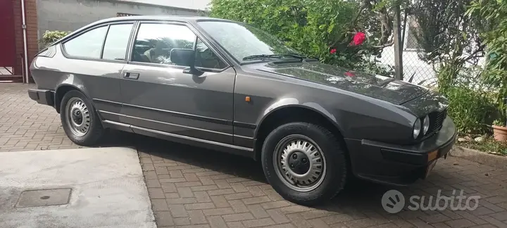 Alfa Romeo Gtv