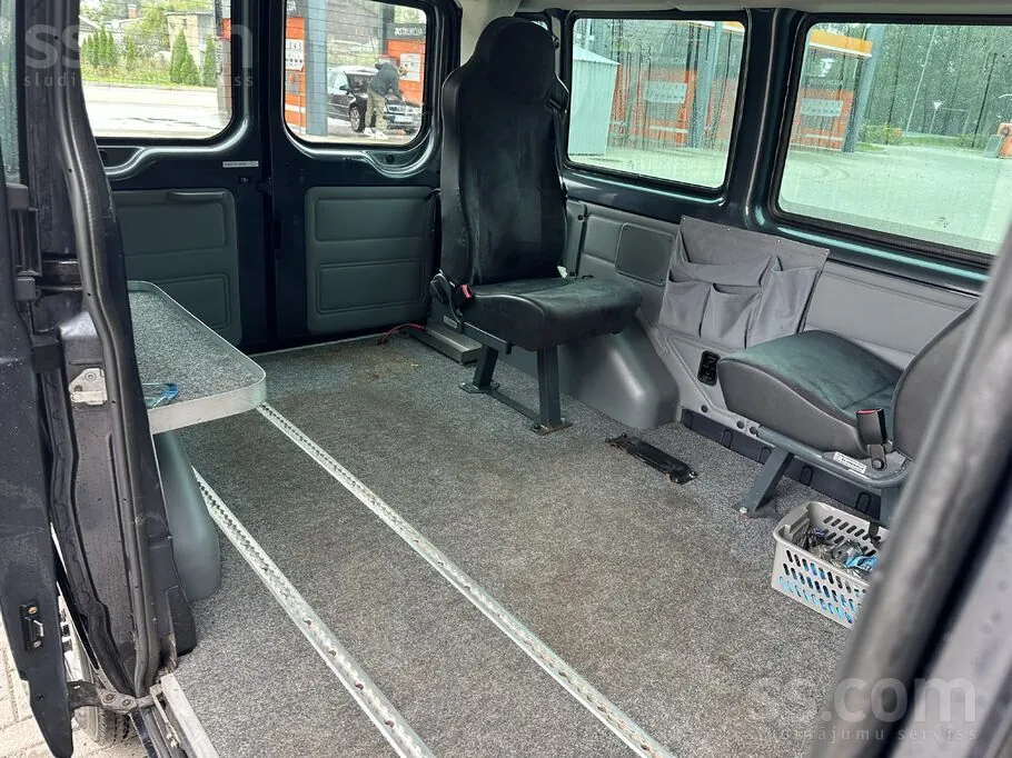 Ford Transit 2009 photo 5
