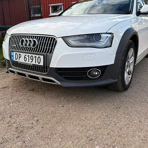 Audi A4 Allroad 2014 photo 4