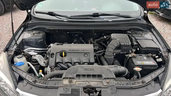Kia Ceed 2012 photo 5