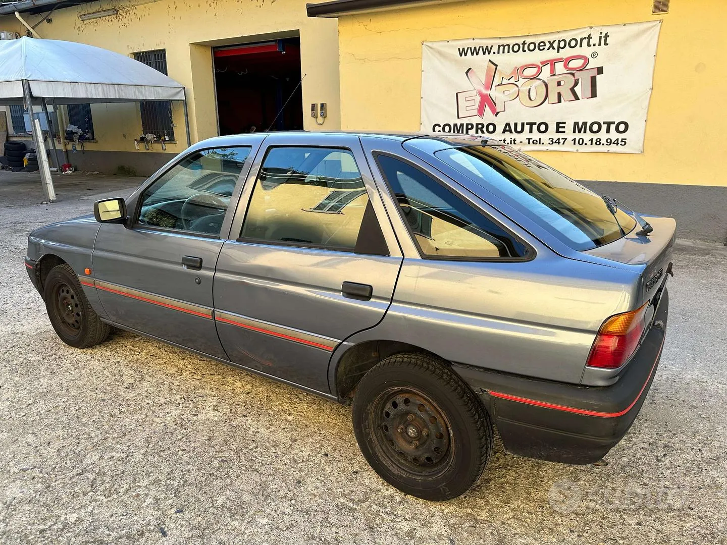 Ford Escort 1991 photo 3