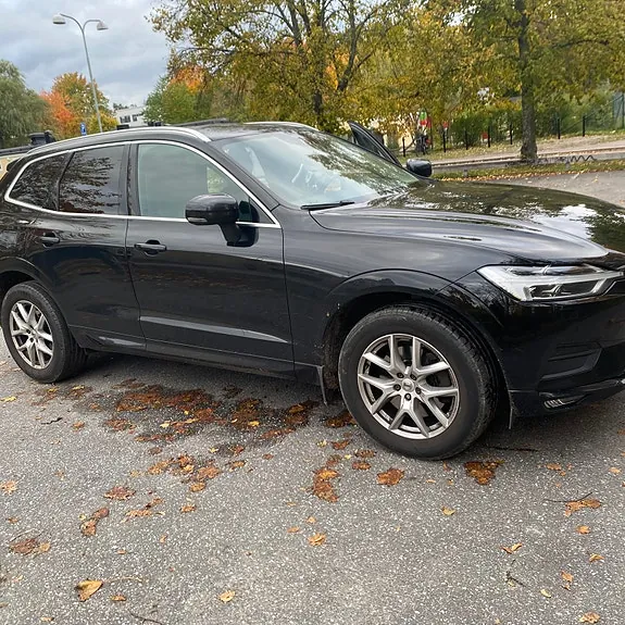 Volvo Xc60 2020 photo 2