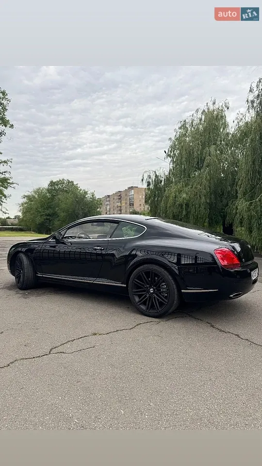 Bentley Continental Gt 2005 photo 2