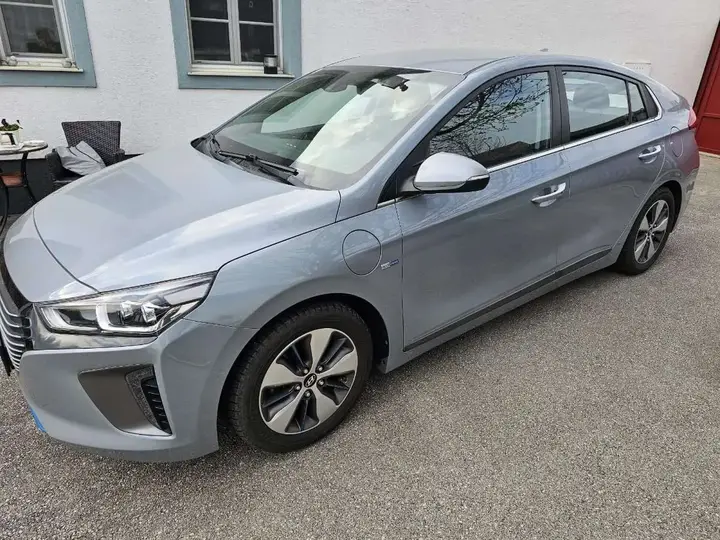 Hyundai Ioniq 2017 photo 3