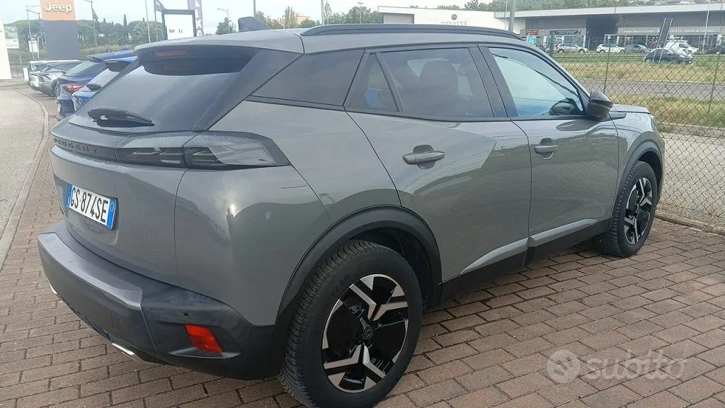 Peugeot 2008 2024 photo 5