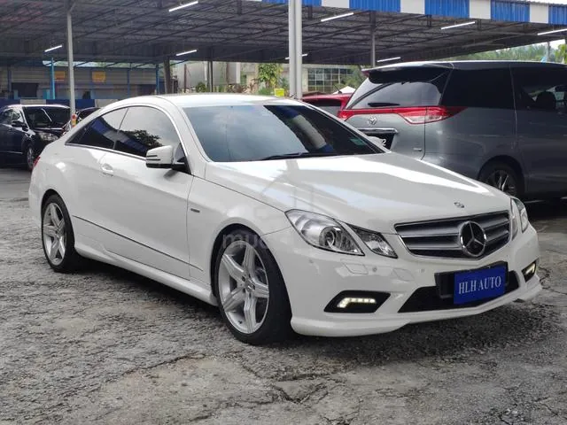 Mercedes-Benz Cgi Coupe
