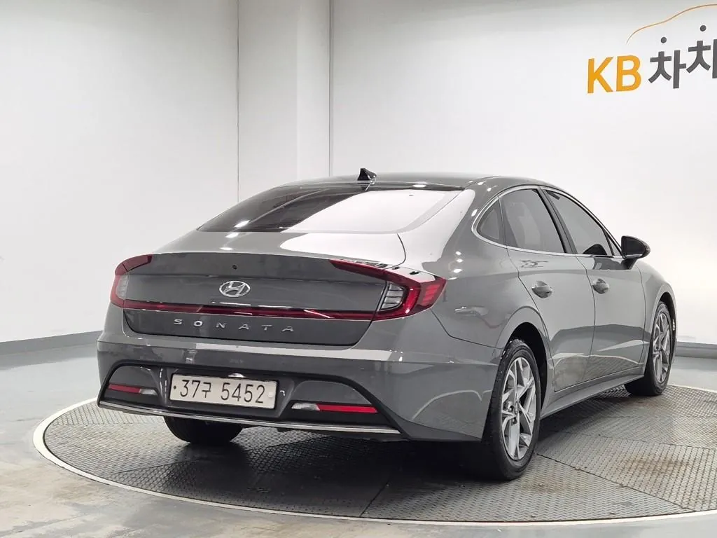 Hyundai Sonata 2020 photo 3