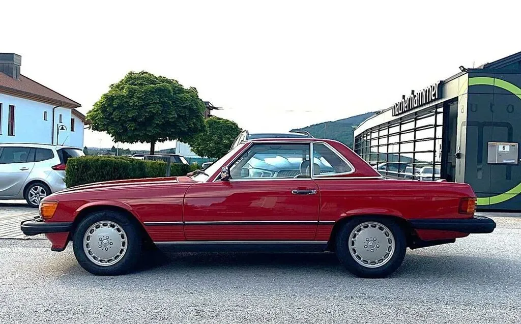 Mercedes-Benz Sl-Class 1989 photo 2
