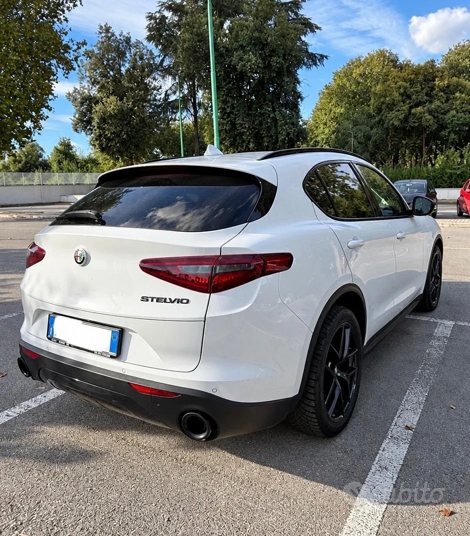 Alfa Romeo Stelvio 2019 photo 5
