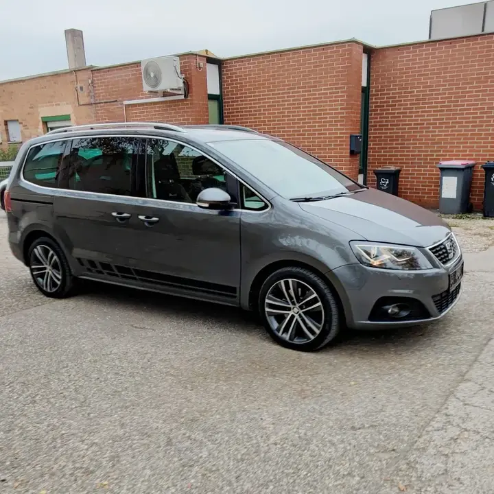 Seat Alhambra 2020 photo 2