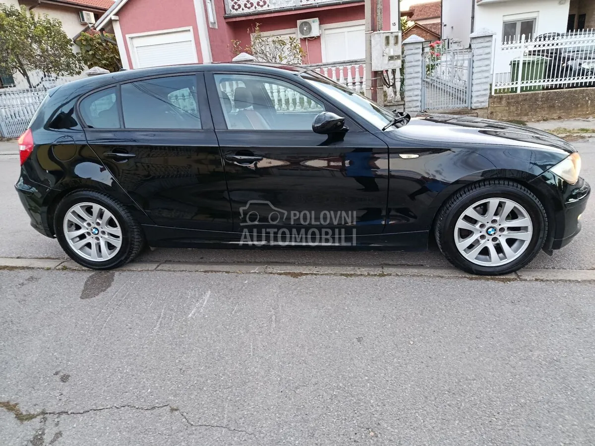 BMW 118 2008 photo 4