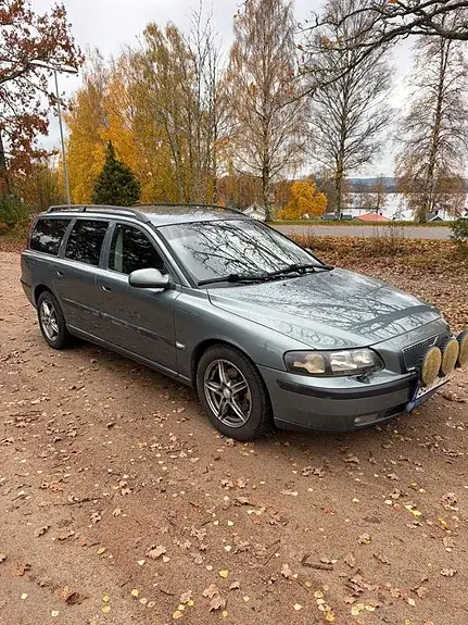 Volvo V70 2001 photo 2