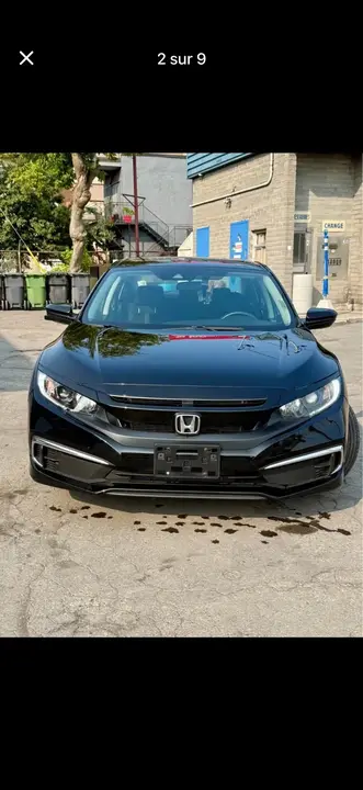 Honda Civic 2021 photo 2