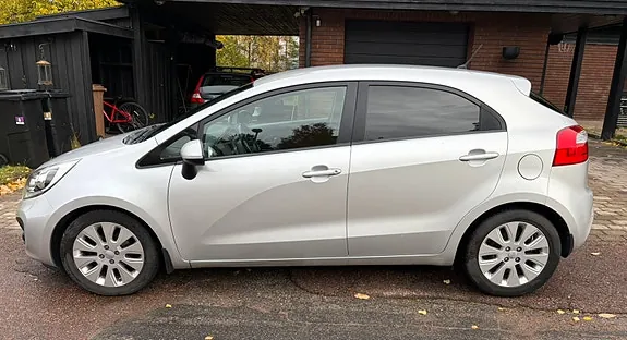 Kia Rio 2014 photo 4