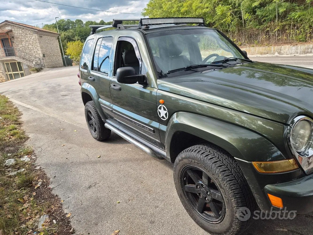 Jeep Cherokee 2006 photo 3