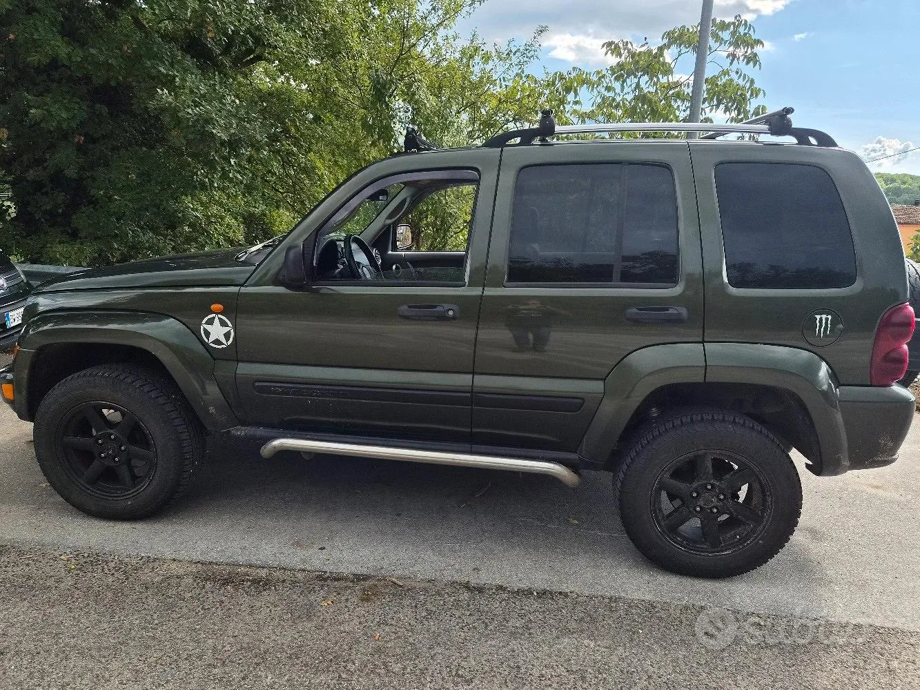 Jeep Cherokee 2006 photo 2