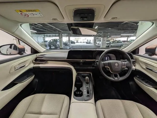 Toyota Crown Cross Over 2023 photo 2