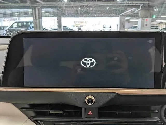 Toyota Crown Cross Over 2023 photo 3