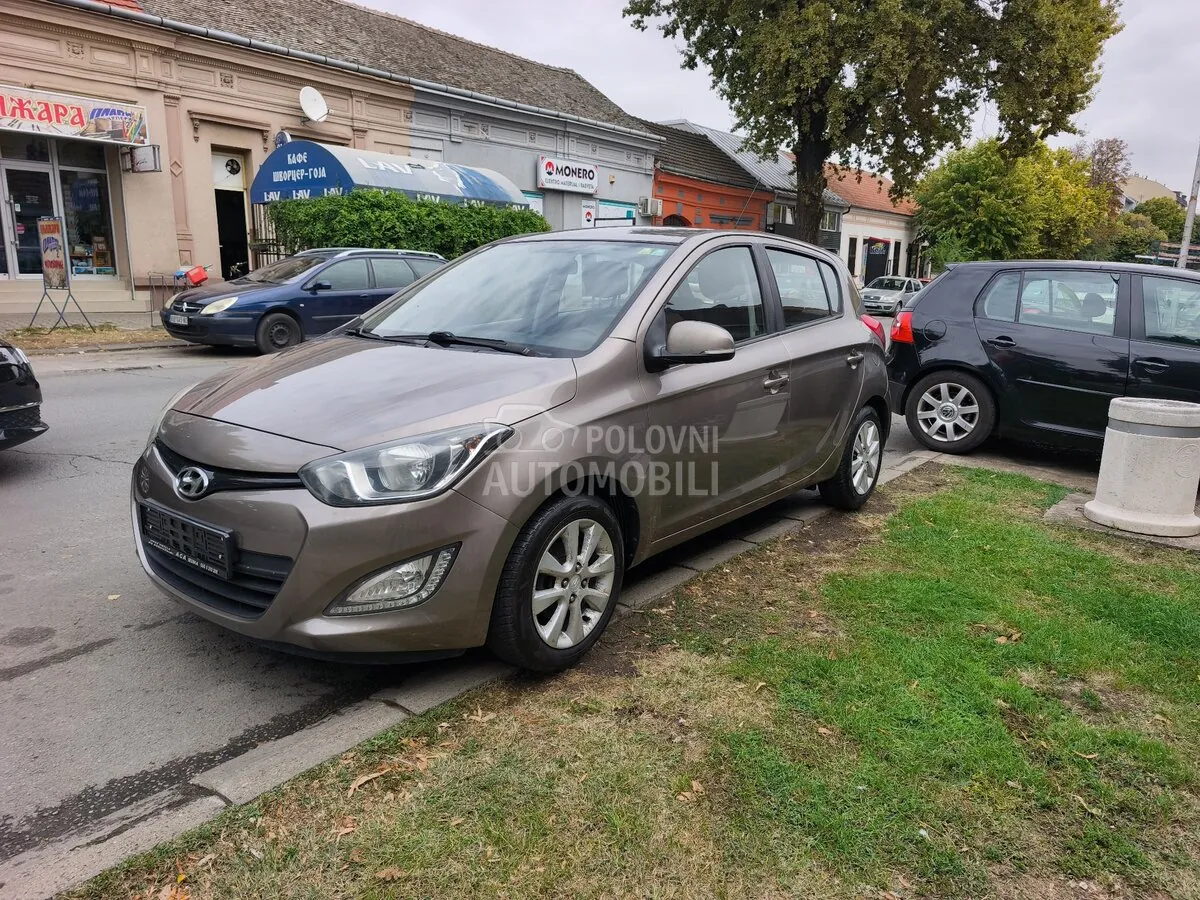 Hyundai I20