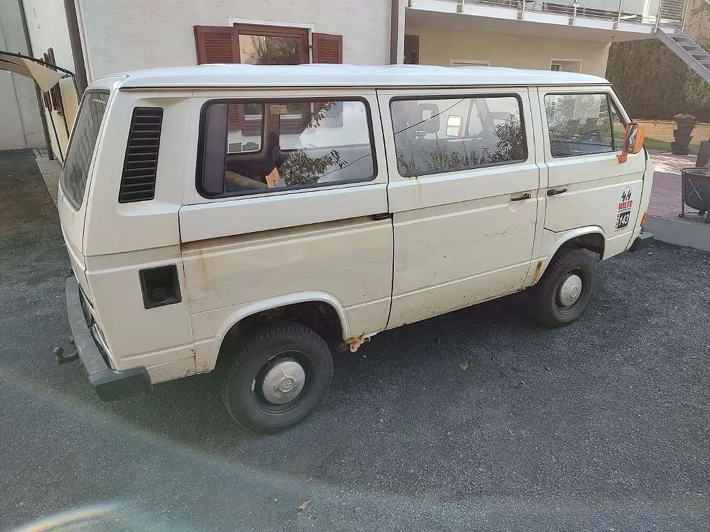 Volkswagen T3 1989 photo 2