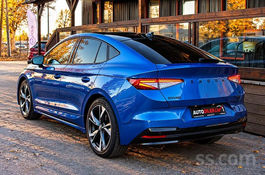 Skoda Enyaq 2023 photo 2