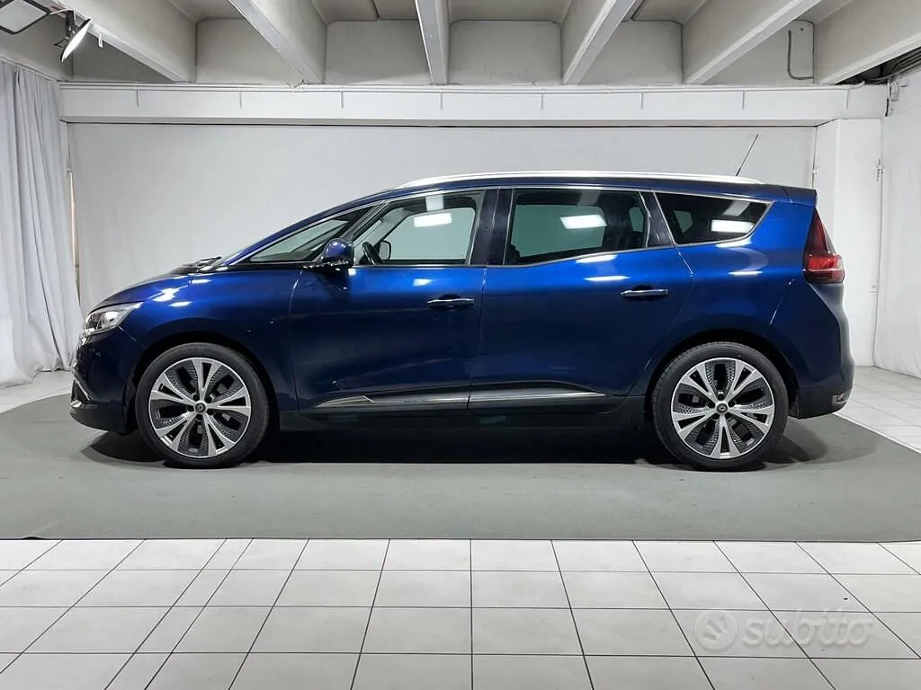 Renault Grand Scenic 2017 photo 2