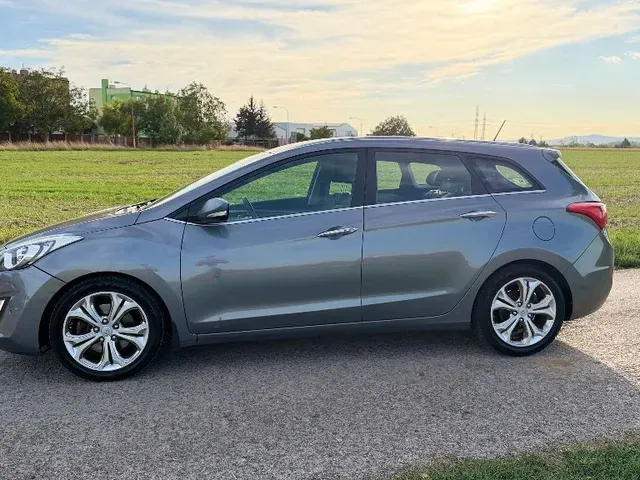 Hyundai I30 2012 photo 2